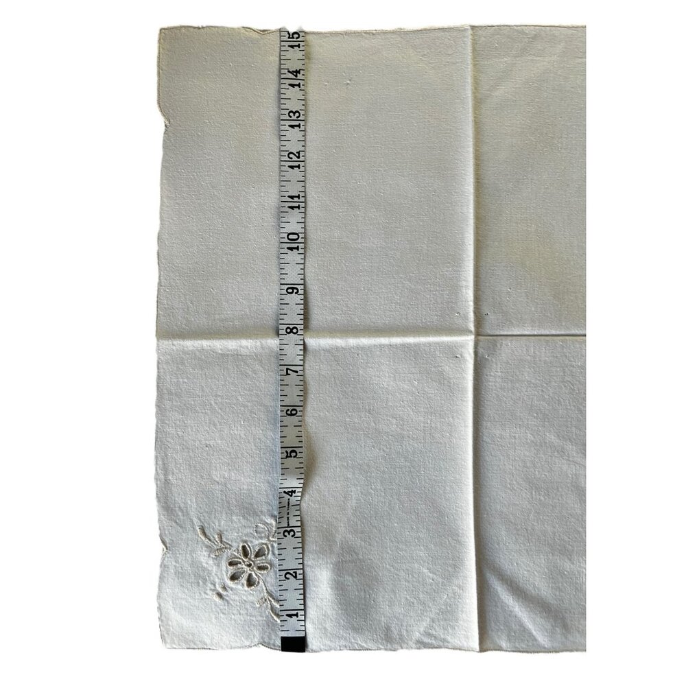 8 Pale Pink Embroidered Cotton Napkins Cutwork Scalloped Edges 15.25x15.25 - Picture 12 of 14